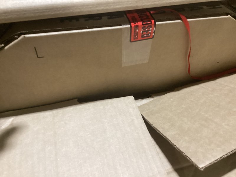 Condition photo showing Good Condition for RealTruck BAK BAKFlip G2 Hard Folding Truck Bed Tonneau Cover | 226339 | Fits 2021-2025 Ford F-150 (incl. Raptor/Lightning) 5' 7" Bed (67.1") BAKFlip G2 5' 7" Bed
