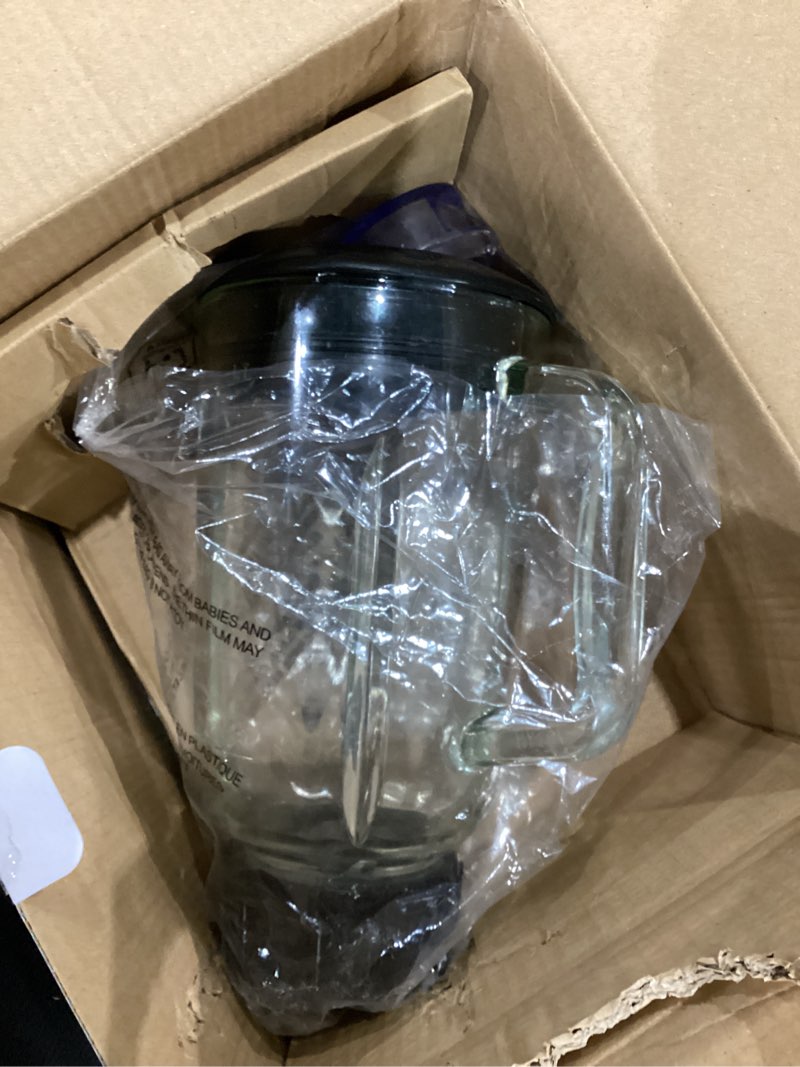 Condition photo showing As Is for black+decker countertop blender with 6-cup glass jar, 10-speed settings, black, bl2010bg