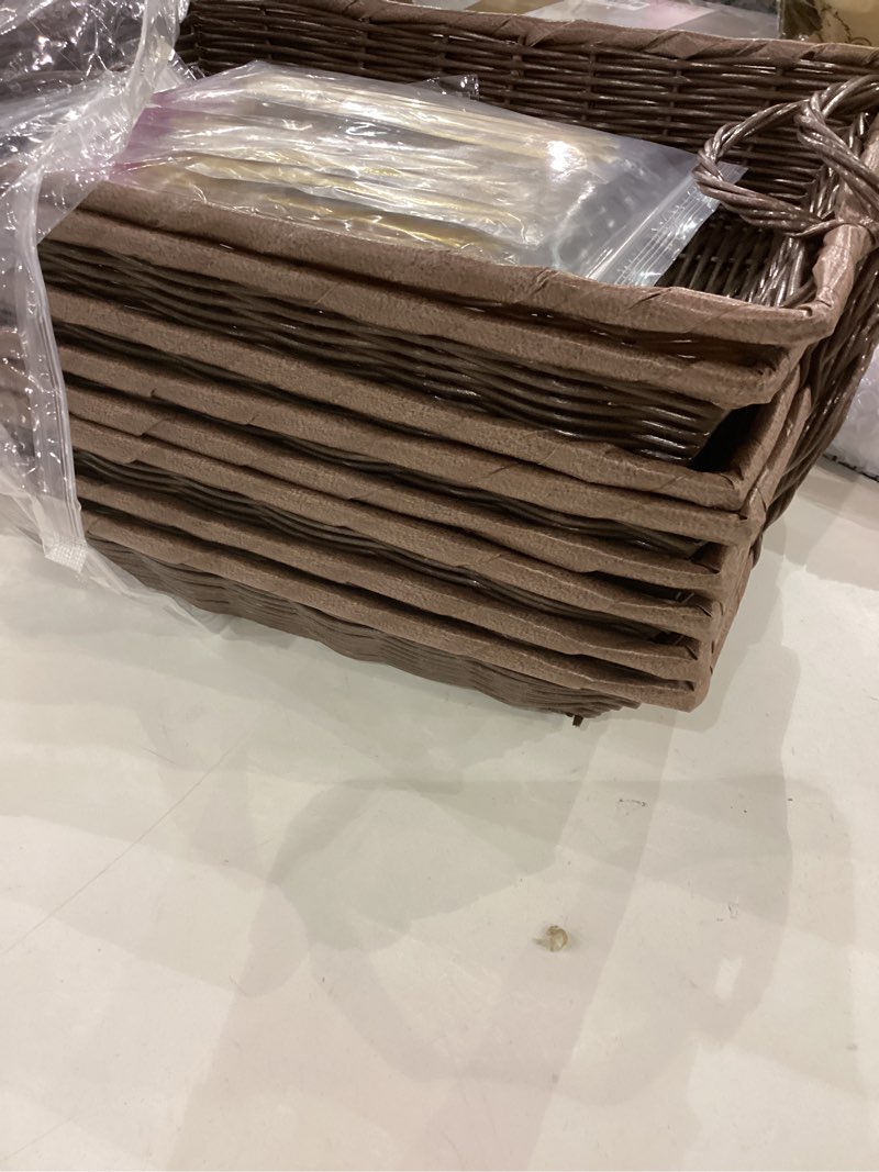 Condition photo showing Good Condition for WOVEN RATTAN TRAY WITH HANDLE 8 Pack
