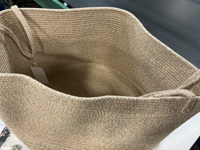 Condition photo showing Good Condition for jmvicyroam 65l extra large blanket basket for living room - woven cotton rope laundry hamper with reinforced handles - storage bin for pillows, comforters & toys - machine washable,oatmeal oatmeal 65l