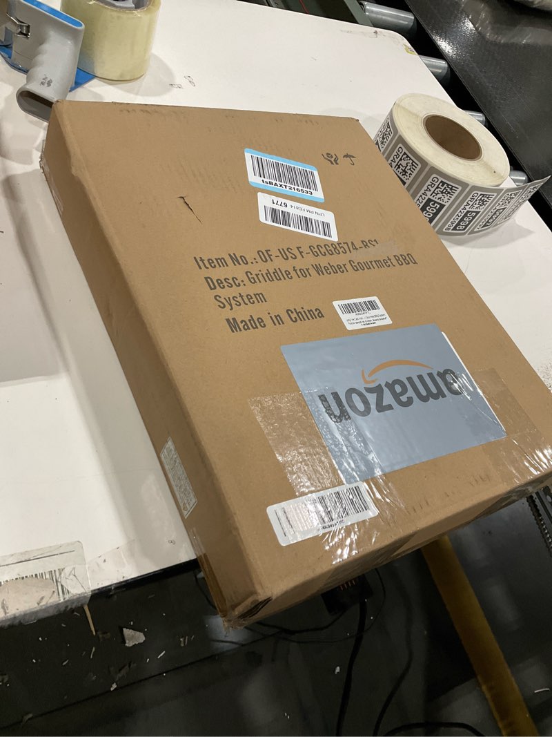 Condition photo showing Good Condition for Cast iron griddle