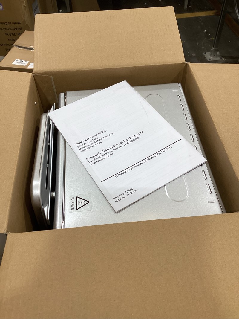 Condition photo showing Good Condition for Panasonic FlashXpress Silver Toaster Oven in Silver