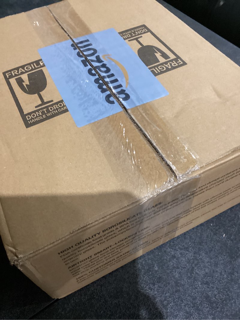 Condition photo showing As Is for Glass Meal Prep Containers