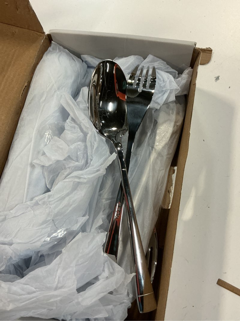 Condition photo showing Good Condition for heavy duty silverware set for 8, 40-piece 18/10 stainless steel flatware set, mirror polished cutlery modern kitchen eating utensil durable tableware included knife fork spoon, dishwasher safe silver mirror 40 piece