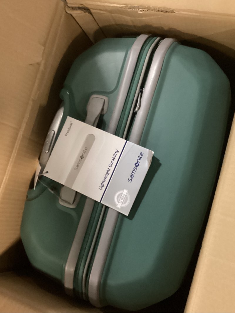 Condition photo showing Good Condition for samsonite freeform hardside expandable with double spinner wheels, sage green, checked-medium 24-inch checked-medium spinner sage green