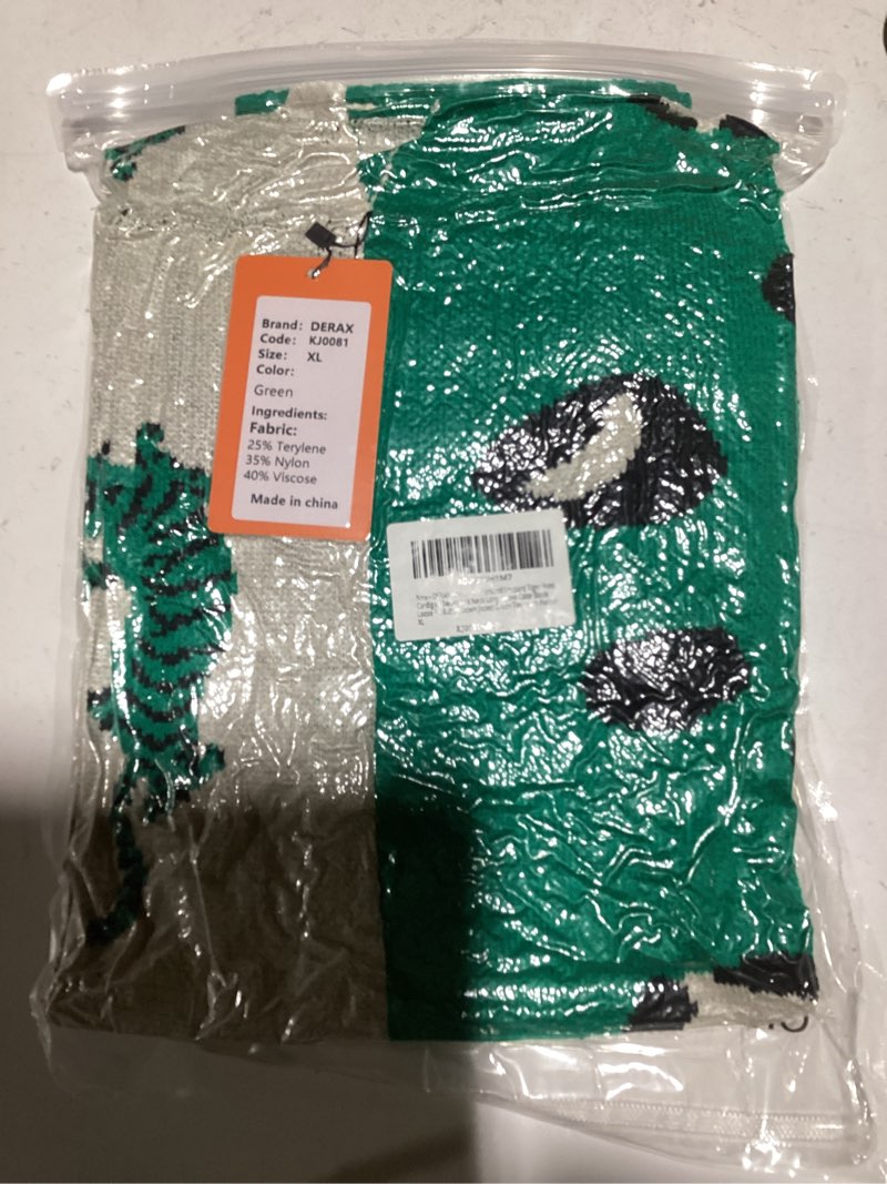 Condition photo showing New/Like New for DERAX Women's Oversized Leopard Tiger Print Cardigan Sweaters V Neck Long Sleeve Color Block Loose Fit Button Down Jacket Green Tiger with Pocket XL