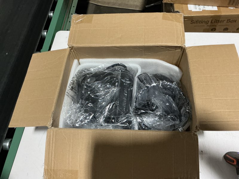 Condition photo showing Good Condition for aeitto blenders for kitchen with 1800w motor, 68oz. large capacity, 2-in-1 blender & grinder combo, bpa-free countertop professional blender for smoothies, ice crush, frozen drinks, silver