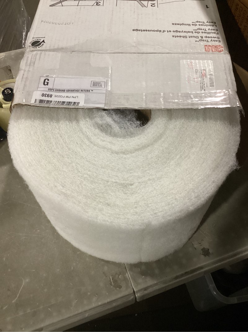 Condition photo showing Good Condition for 3m black stripper floor pad 7200, 16", used with water-based floor finish stripping solutions, remove soiled floor finishes and sealers 16 inches