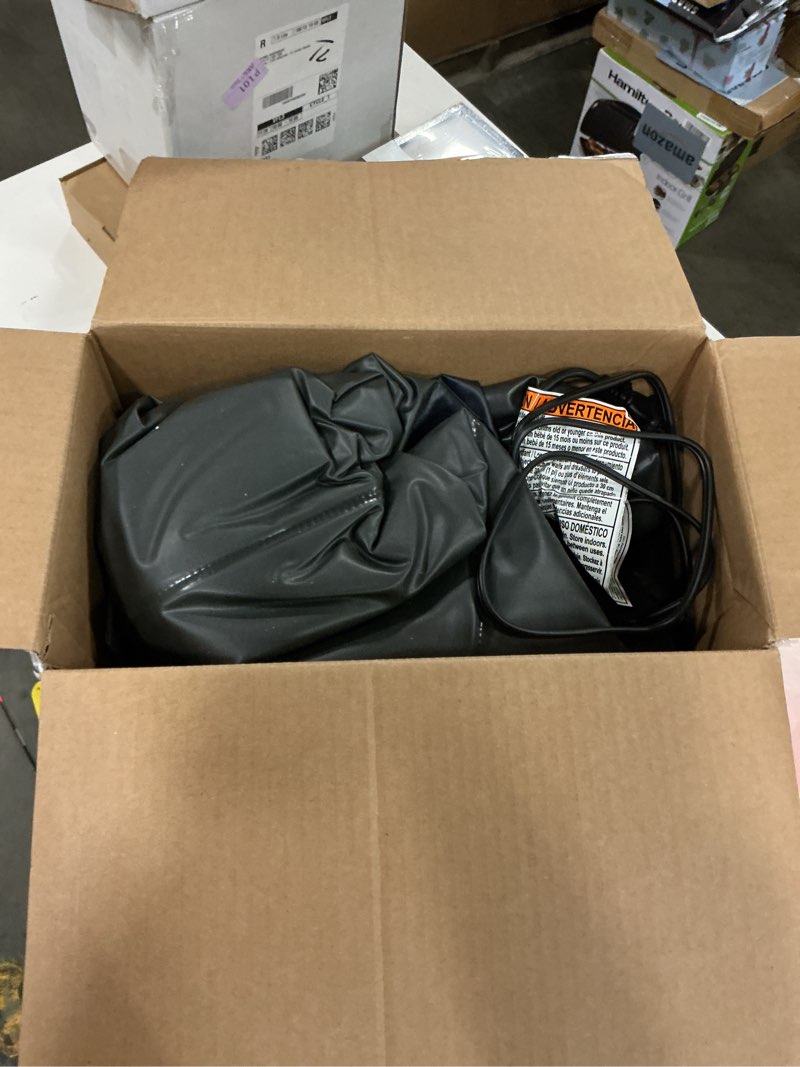 Condition photo showing Good Condition for intex dura-beam standard pillow rest air mattress: fiber-tech queen