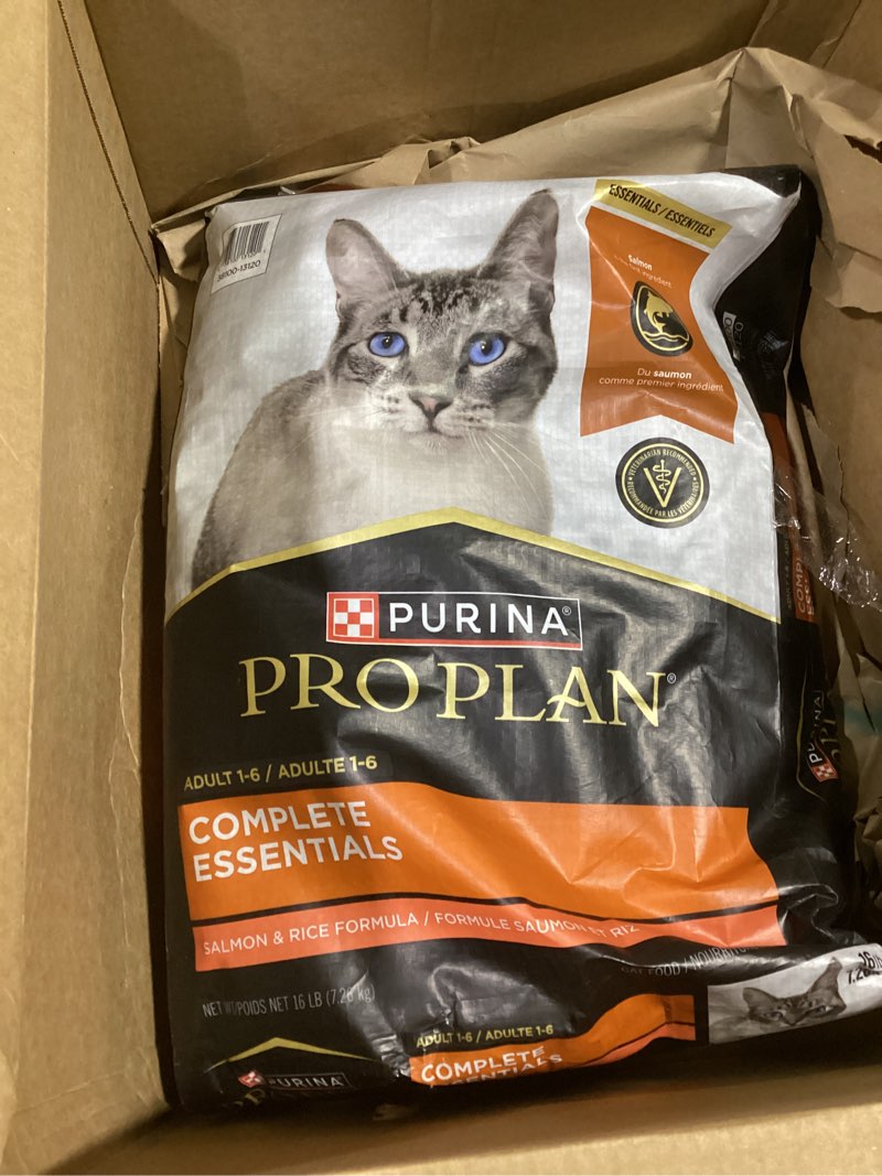 Condition photo showing New/Like New for purina pro plan high protein cat food with probiotics for cats, salmon and rice formula - 16 lb. bag salmon & rice 16 pound (pack of 1)