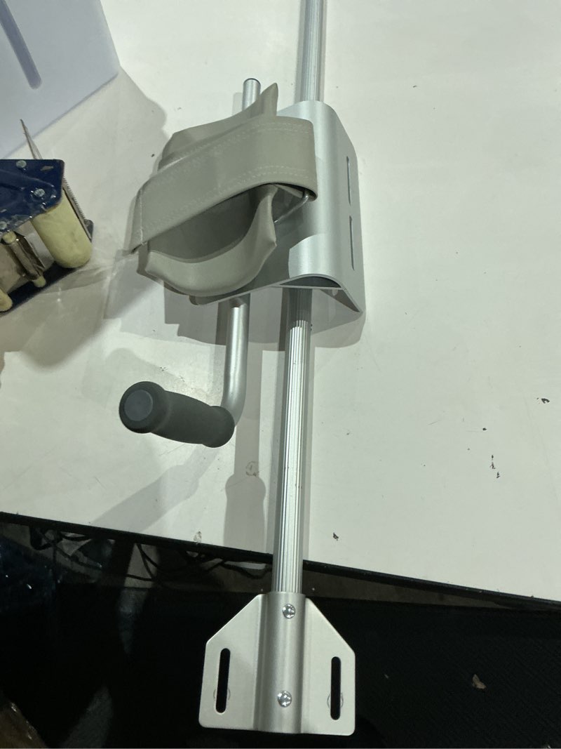 Condition photo showing As Is for medline accesorio de plataforma walker