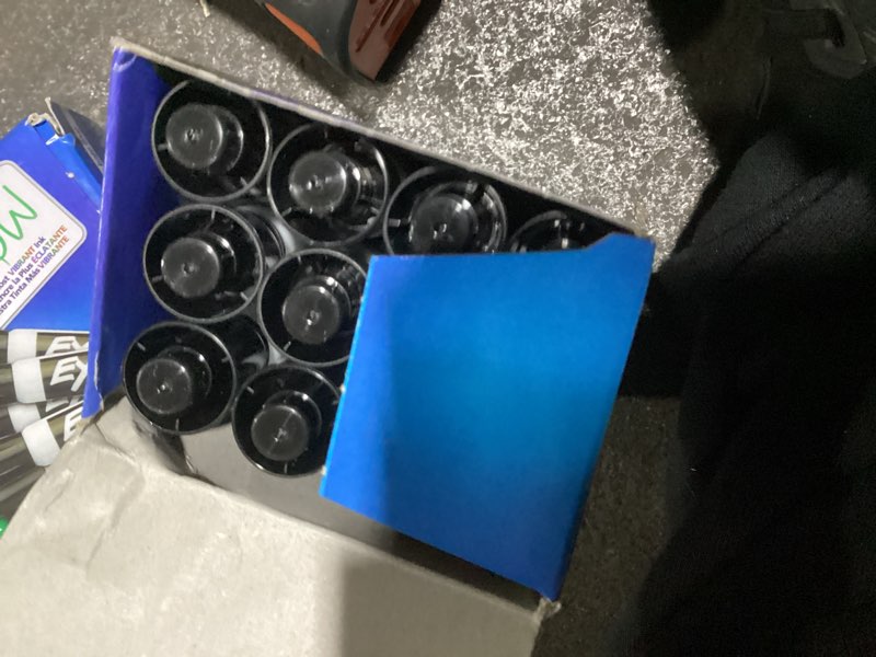 Condition photo showing Good Condition for expo - low odor dry erase markers, select color (chisel tip, 12 ct.)