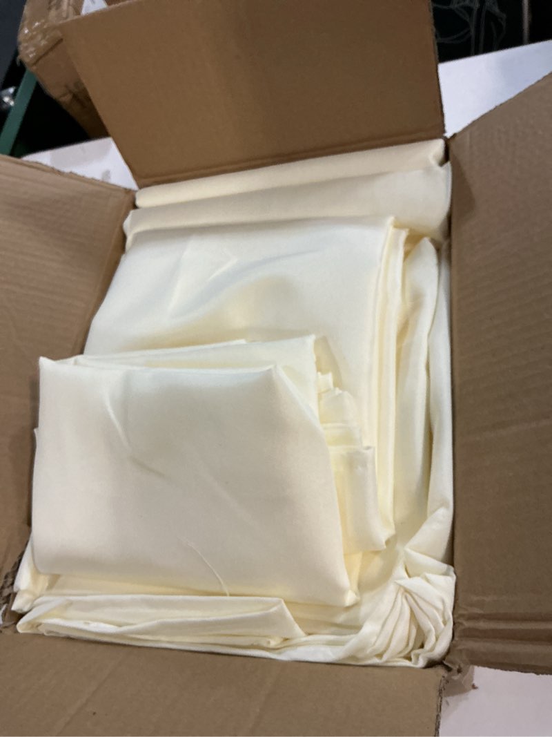 Condition photo showing Good Condition for sancua Beige Tablecloths for 8 Foot Rectangle Tables, 8 Pack - Washable Polyester Fabric Table Cloth for Wedding Party, Birthday, Banquet Reception, 60x120 Inch Beige 8 Pack 60x120 Inch, Rectangle