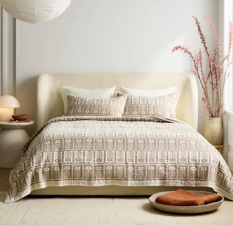 quince organic cotton jacquard floral coverlet toffe full/queen 