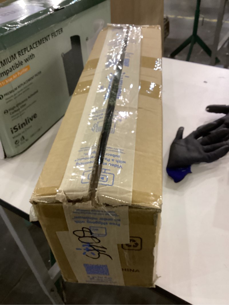 Condition photo showing Good Condition for Small Christmas tree