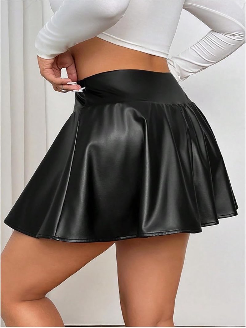 OYOANGLE Women's Plus Size PU Leather Ruffle Short Skirts High Waist Pleated Skater Skirt with Built