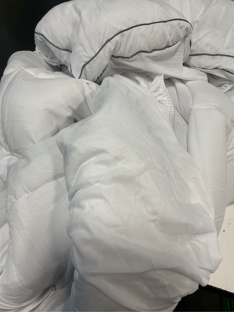 Condition photo showing Good Condition for drovan mattress topper queen size - extra thick mattress pad cover - pillow top deep pocket with breathable 7d spiral fiber filling cooling mattress cover white queen