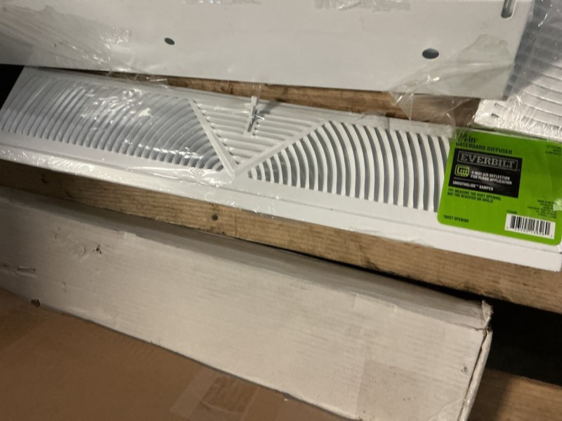 Condition photo showing Good Condition for everbilt 24 in. 3-way steel baseboard diffuser supply in white