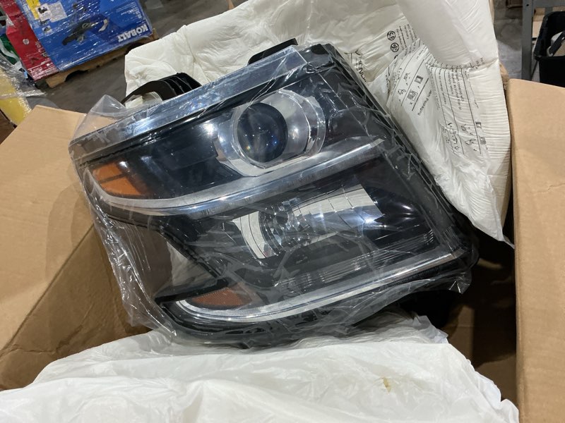 Condition photo showing Good Condition for tusdar headlights assembly led drl projector fit 2015-2020 chevy tahoe/suburban factory headlamp lh driver side left driver side w/o bulbs - halogen not hid/xenon
