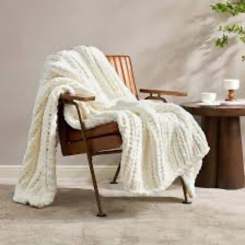 amélie home chunky knit throw blanket for couch, soft chenille crochet blanket for sofa, 50"x60", iv