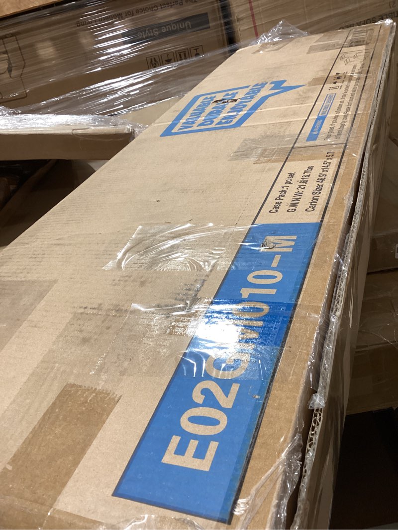 Condition photo showing New/Like New for grunwald 132'' x 132'' rectangular market sunbrella® umbrella