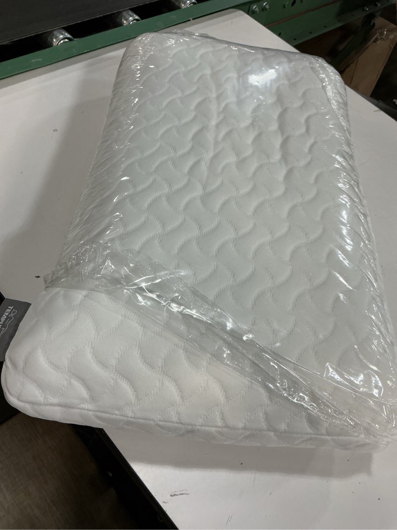 Condition photo showing Good Condition for Tempur-Pedic TEMPUR-Cloud Pillow for Sleeping, Standard, White 1
