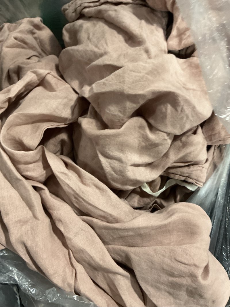 Condition photo showing As Is for european linen duvet cover set king