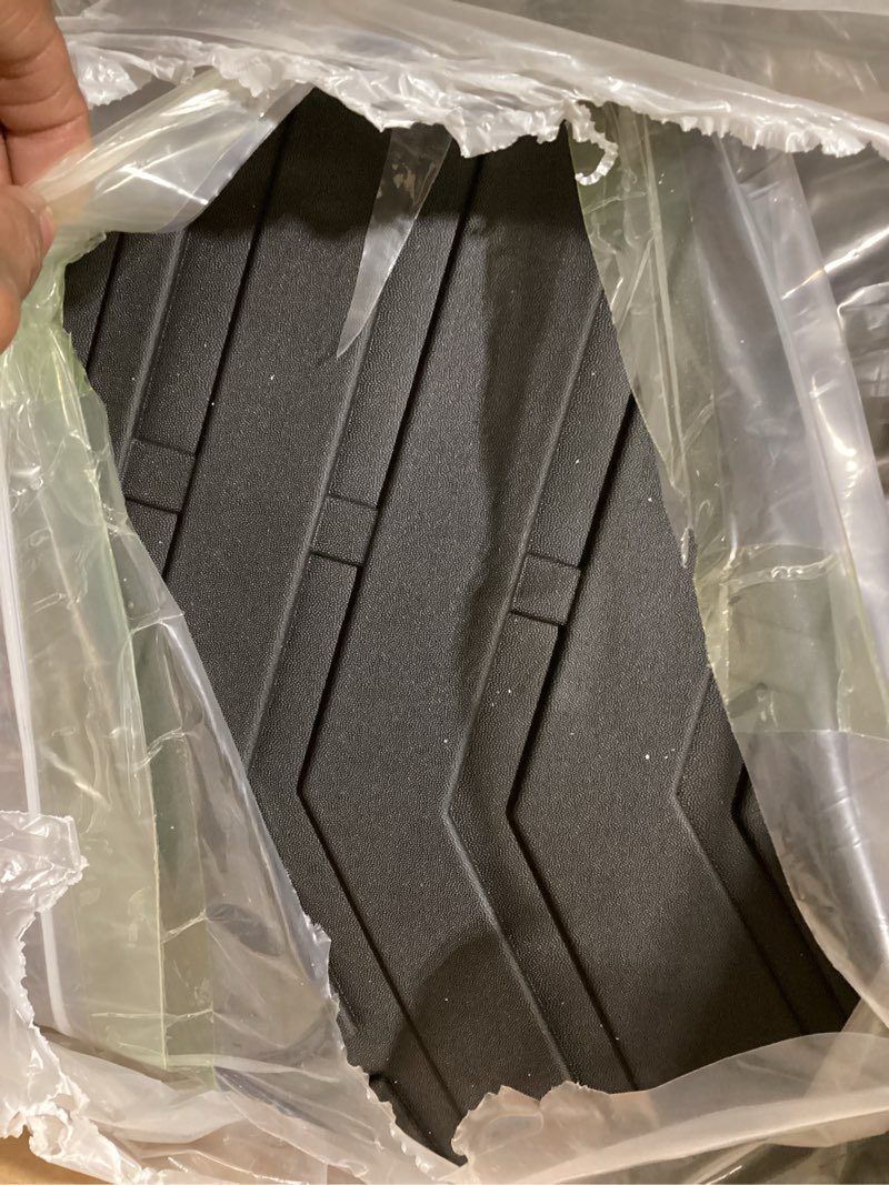 Condition photo showing Good Condition for cargo mat backrest mats for 2024 2025 2026 chevy traverse & 2025 2026 buick enclave, tpe all weather cargo liner trunk mat car accessories(24-26 7/8 seats-3rd row backrest mats&cargo mat)