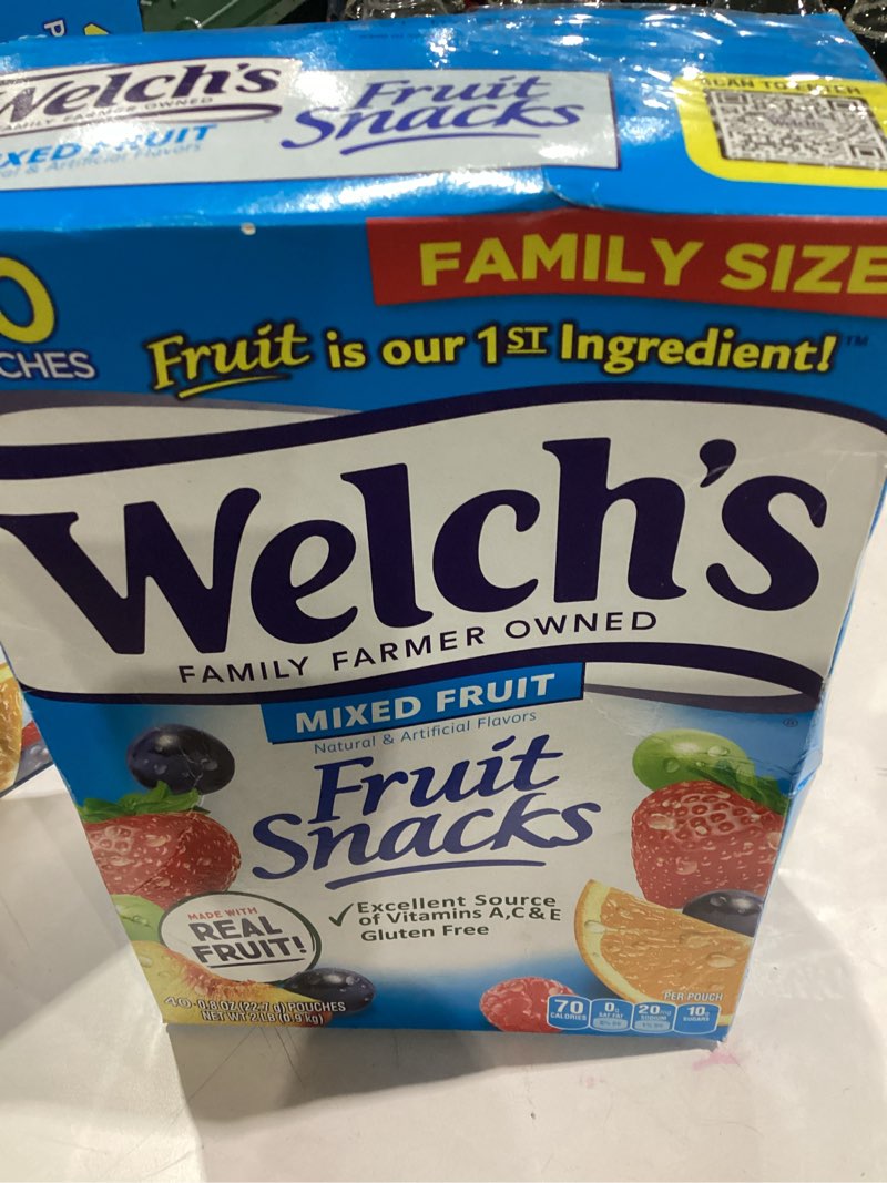 Condition photo showing Good Condition for welch's fruit snacks, mixed fruit snack box, stocking stuffers, gluten free, 0.8oz snack packs (pack of 40) mixed fruit 0.8 ounce (pack of 40)