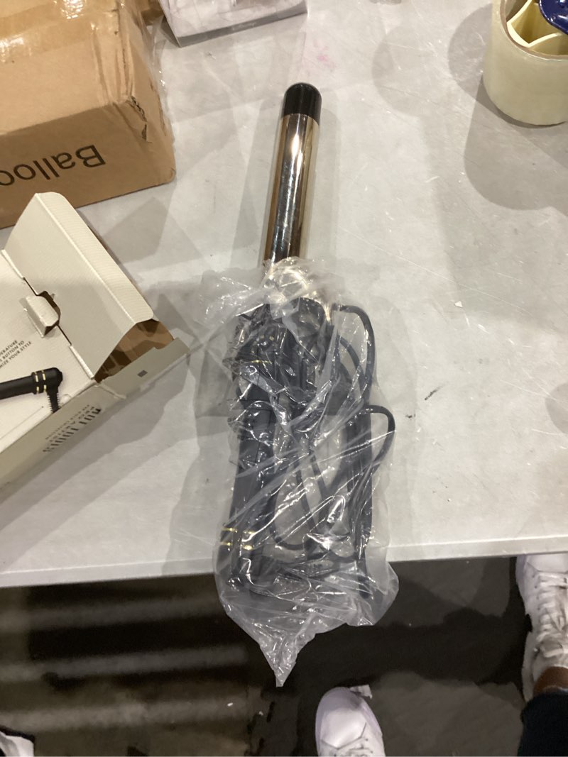 Condition photo showing Good Condition for hot tools 24k gold professional 1 1/4" extended barrel curling iron with clamp for tousled curls - 24k gold technology for long-lasting results & longer barrel for easy styling