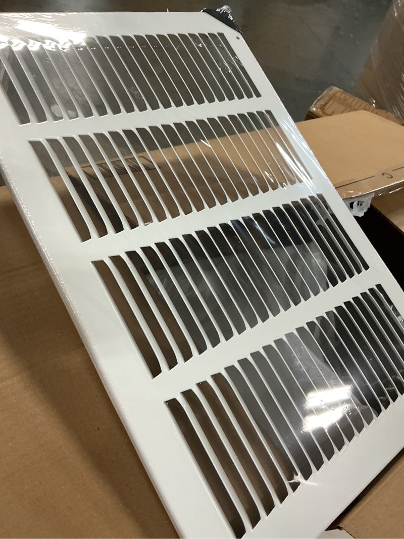 Condition photo showing Good Condition for 16" x 8" white baseboard return air grille (657 series)