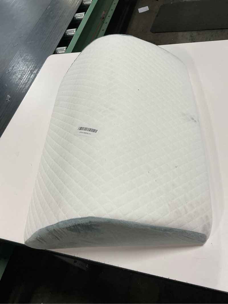 Condition photo showing Good Condition for Knee Wedge Pillow for Post-Surgery Recovery-Leg Elevation Support for Sleep Position, Alleviating Lower Back & Hip Pain Enhancing Circulation in Ankles Legs Triangle Pillow with Removable Cover