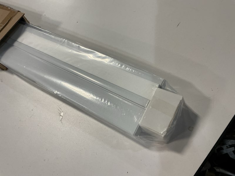 Condition photo showing Good Condition for Top Down Bottom Up Cellular Shades Cordless Honeycomb Blinds for Indoor Windows, for Windows Size (33" W × 48" H) Colour (White - Light Filtering) White - Light Filtering 33" W × 48" H