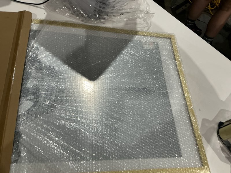 Condition photo showing Good Condition for upsimples 18x24 picture frame, display pictures 16x20 with mat or 18 x 24 without, wall hanging poster frames, gold, 1 pack gold 18x24