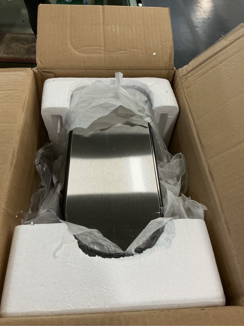 Condition photo showing Good Condition for Stand Mixer, Stainless Steel Mixer 5.3-QT LCD Display Food Mixer, 6+P Speed itchen Electric Mixer Tilt-Head Mixer with Stainless Steel Bowl, Dough Hook, Beater, Whisk