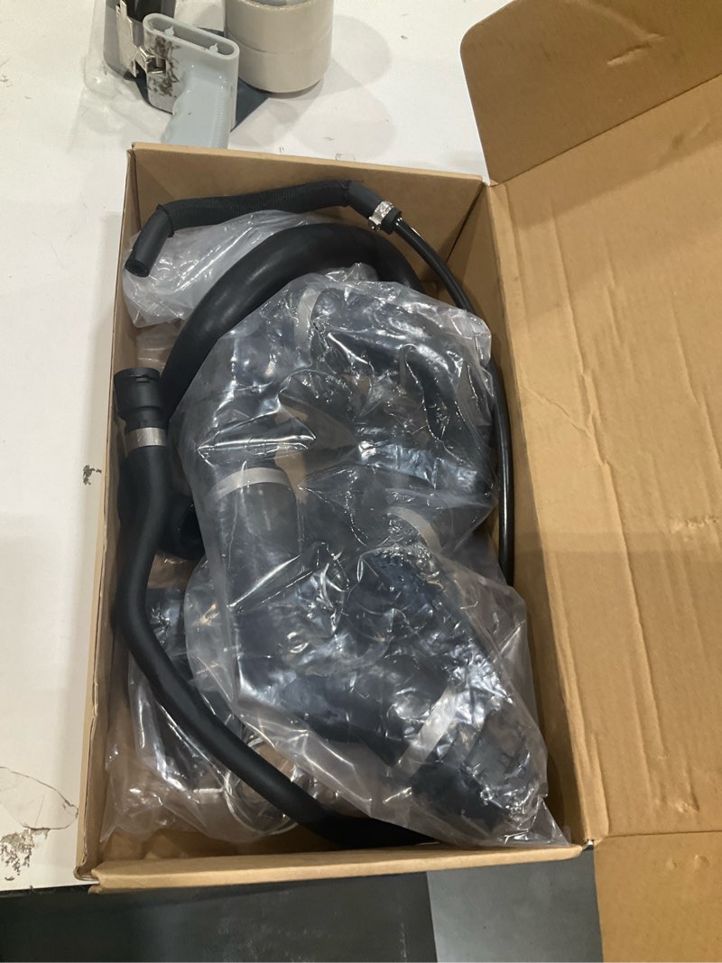 Condition photo showing Good Condition for motoku radiator coolant water hose pipe kit for bmw e90 128i 328i 2007-2011