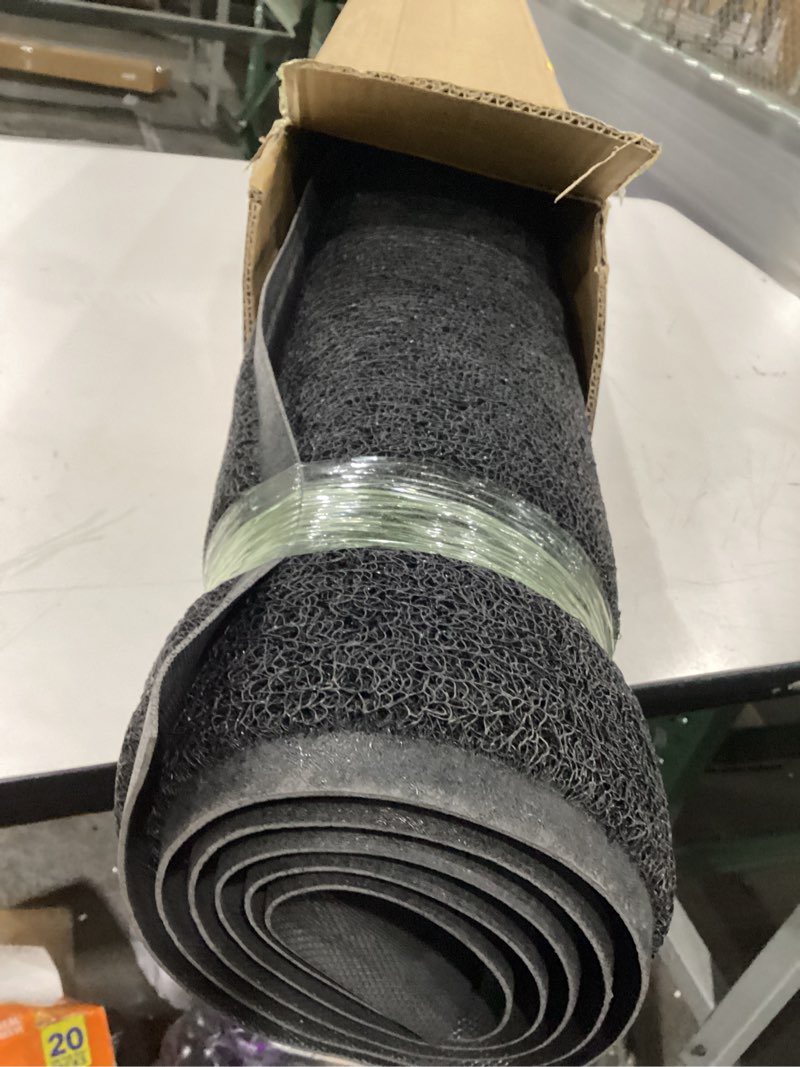 Condition photo showing Good Condition for Sturdy Front Door Mat, 72" x 48" Heavy Duty Indoor Outdoor Doormat for Entryway, Fade Resistant, Waterproof Low Profile Entry Mat, Non Slip Welcome Mat for Outside Entrance, Patio, Home 4' x 6' (Rectangular) Black-mess