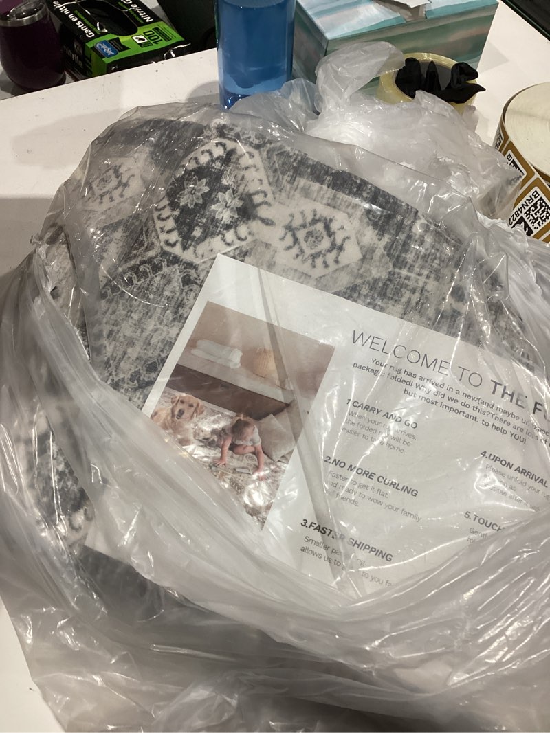 Condition photo showing Good Condition for jinchan area rug 8x10 washable living room rug vintage indoor large floor cover retro distressed floral country boho lightweight non slip thin carpet for kitchen bedroom dining room office blue 8' x 10' (light weight) distressed blue multi