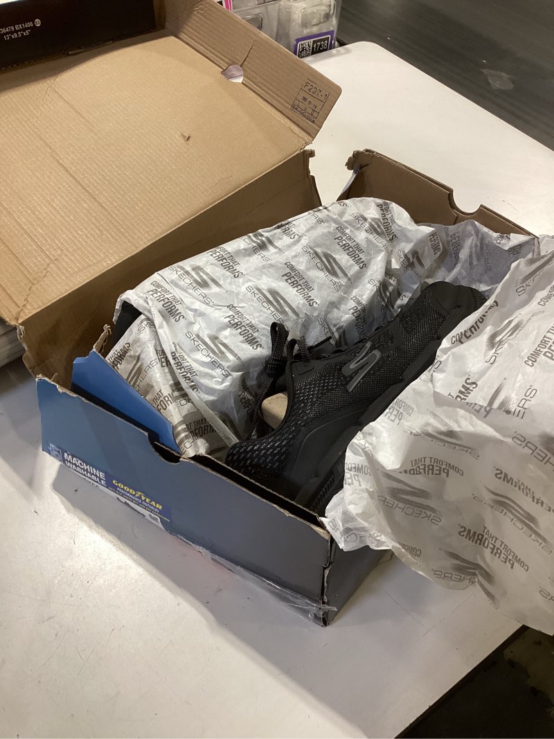 Condition photo showing New/Like New for Skechers Men's Max Cushioning Premier Vantage 2.0 Sneaker 7 X-Wide Black/Charcoal