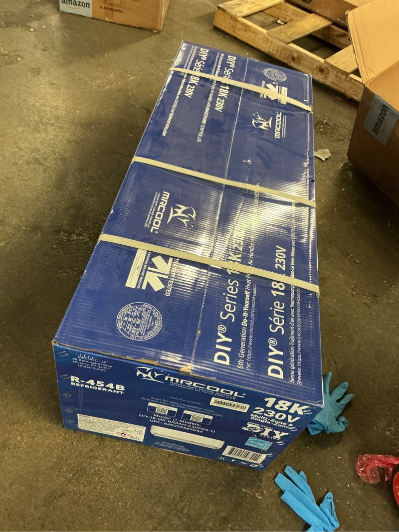 Condition photo showing New/Like New for Mr. Cool DIY-18-HP-WMAH-230D25-O 1.5 Ton DIY 5th Generation Mini-split Air Handler, R-454B