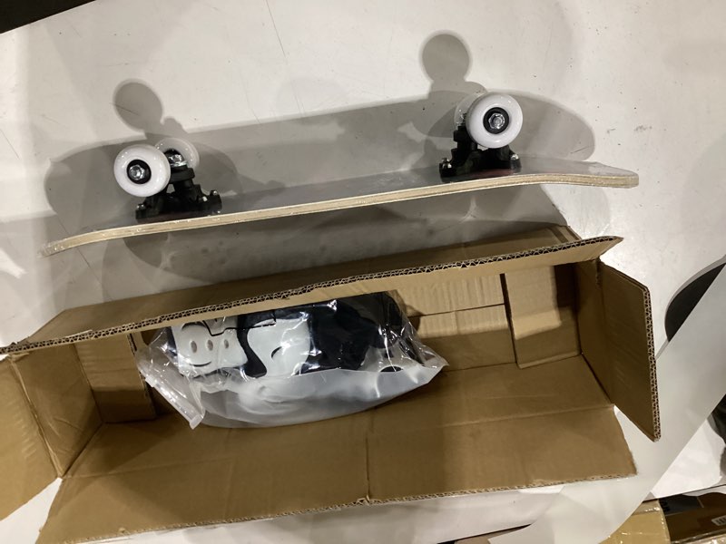 Condition photo showing New/Like New for honoson 7 pcs skateboard for toddlers beginners knee elbow pads wrist guards gear set age 6-10 kids 24 x 6" game machine