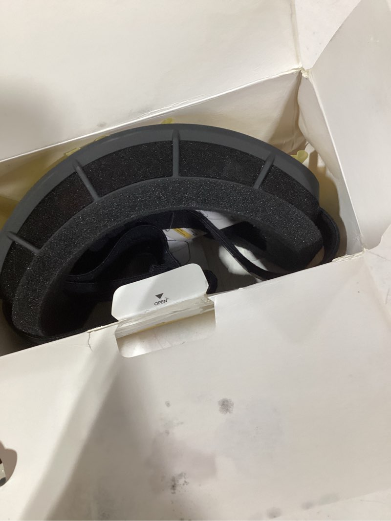 Condition photo showing Good Condition for Lamicall Ski Goggles with 3X Anti-Fog - 100% UV Protection, OTG, Gifts for Skiing, Snowboard, Snowmobile, Men, Women Black Frame - Gold Lens