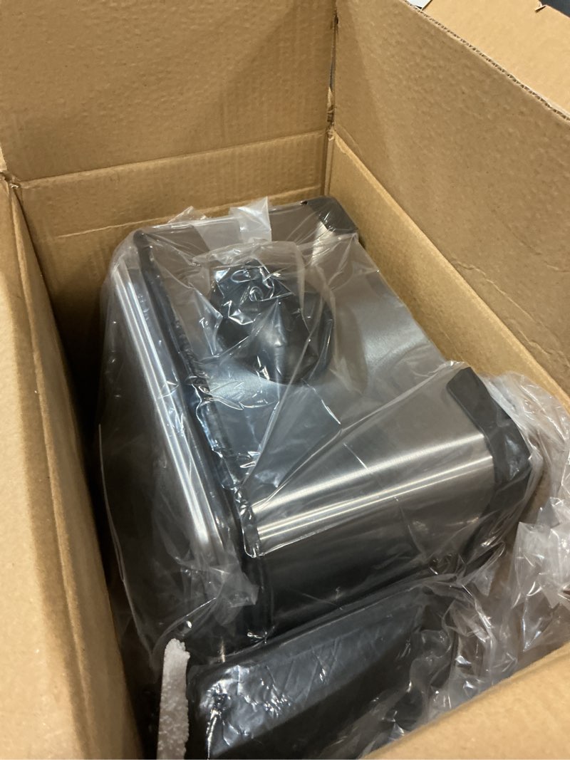 Condition photo showing New/Like New for Secura 4 Liters / 17-Cup Stainless-Steel 1700-Watt Electric Deep Fryer with Timer Free Extra Odor Filter, Triple Basket, 4.5 Quarts, Silver 4.4 quart Silver