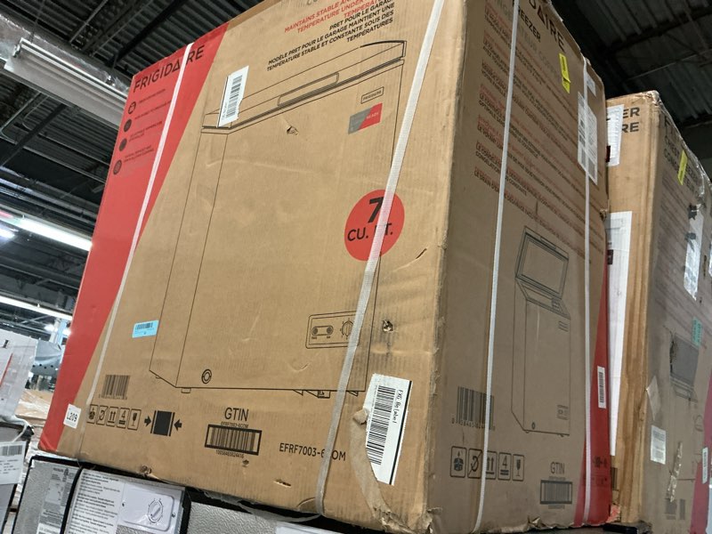 Condition photo showing Good Condition for Frigidaire 7.0 Cu. ft. Chest Freezer