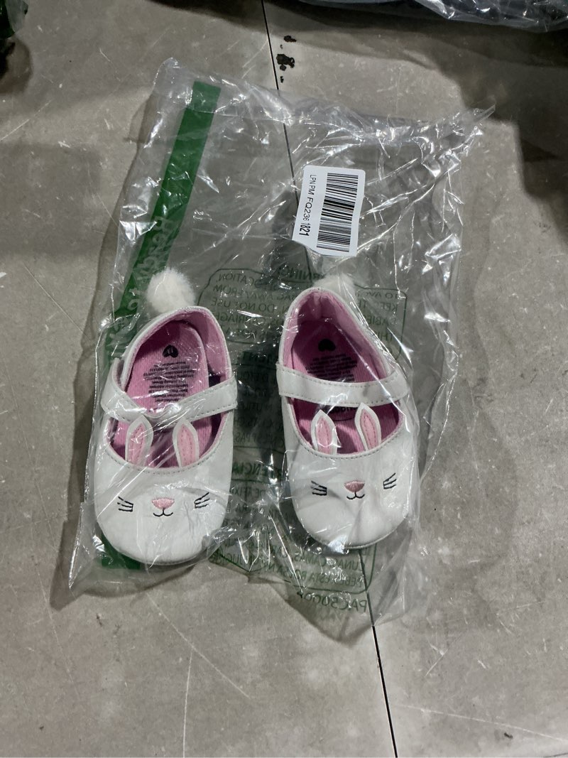 Condition photo showing Good Condition for gymboree baby-girls bunny ear slip on ballet flat 3-6 months infant white bunny