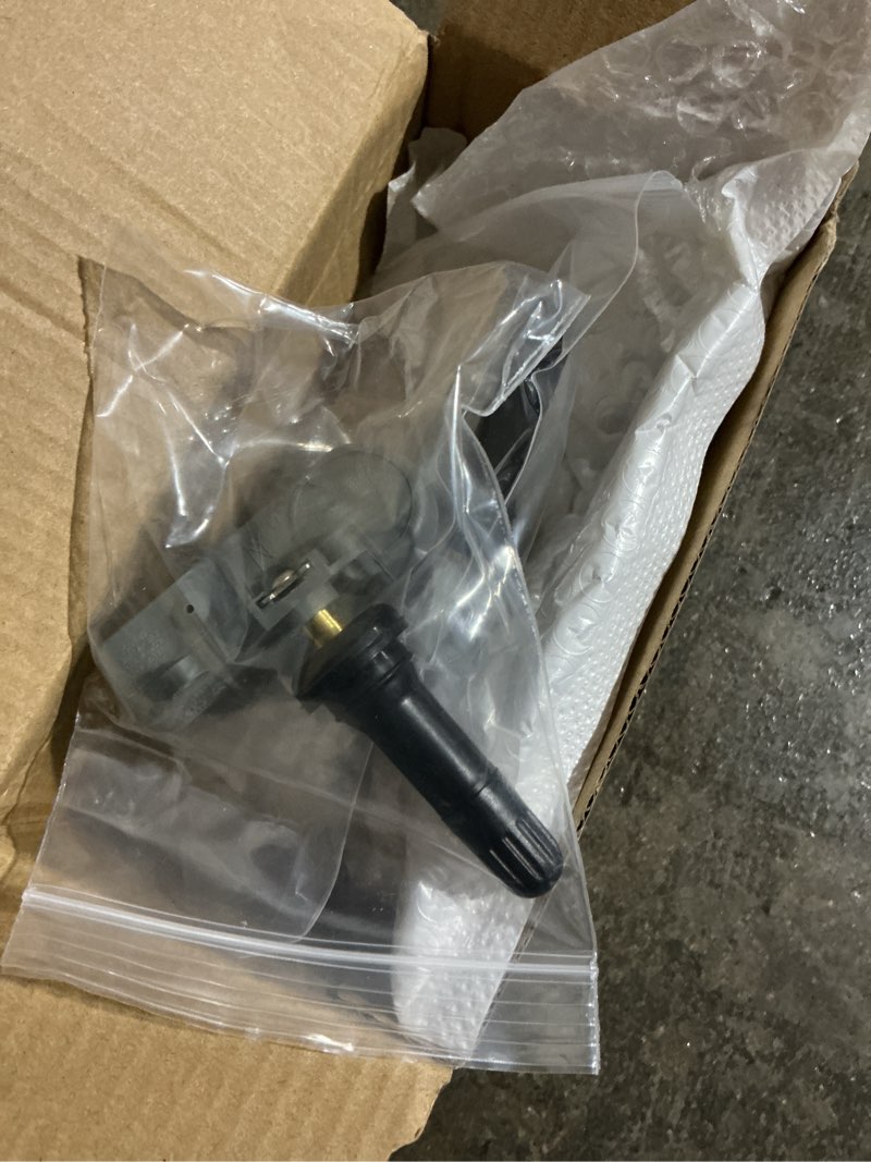 Condition photo showing New/Like New for tpms sensor gm, 4-pack tire pressure monitoring system sensor replacement for gm chevy gmc cadillac buick, 315mhz oe replaces for 13586335 13581558 13598771 13598772