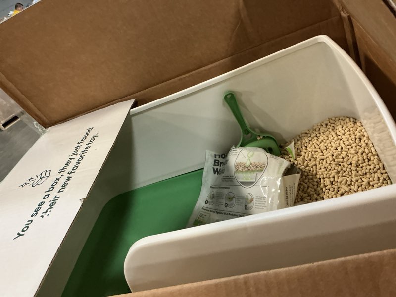 Condition photo showing As Is for purina tidy cats litter system, non-clumping, breeze xl all-in-one odor control & easy clean multi cat box - 18 lb. box
