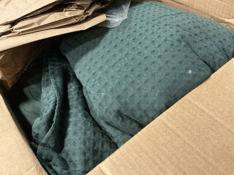 Condition photo showing As Is for bedsure waffle comforter set queen, forest green soft bedding, waffle weave bed set, 3 pieces, 1 comforter (90"x90") and 2 pillow shams, cotton shell and polyester lining for all seasons queen 03 - forest green