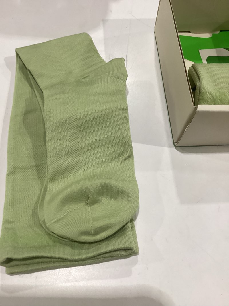 Condition photo showing Good Condition for pregnancy compression socks for women, 2pairs 15-20mmhg maternity compression stocking for swelling circulation long standing large-x-large yellow-green, lemon-scented