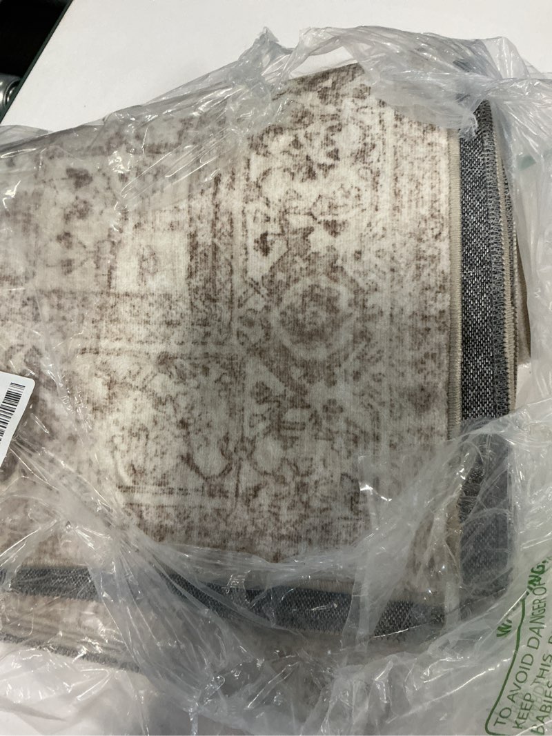 Condition photo showing Good Condition for fmfunctex 3x5 washable area rug beige vintage neutral distressed non slip low pile traditional retro indoor carpet for entryway entrance soft rug living room bedroom kitchen dining office laundry beige 3' x 5' (rectangular)